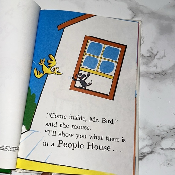 In a People House Children's Book by Dr Seuss - Picture 6 of 15